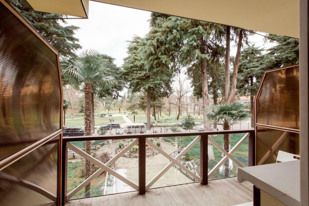 Pitsunda Hotel Exterior foto